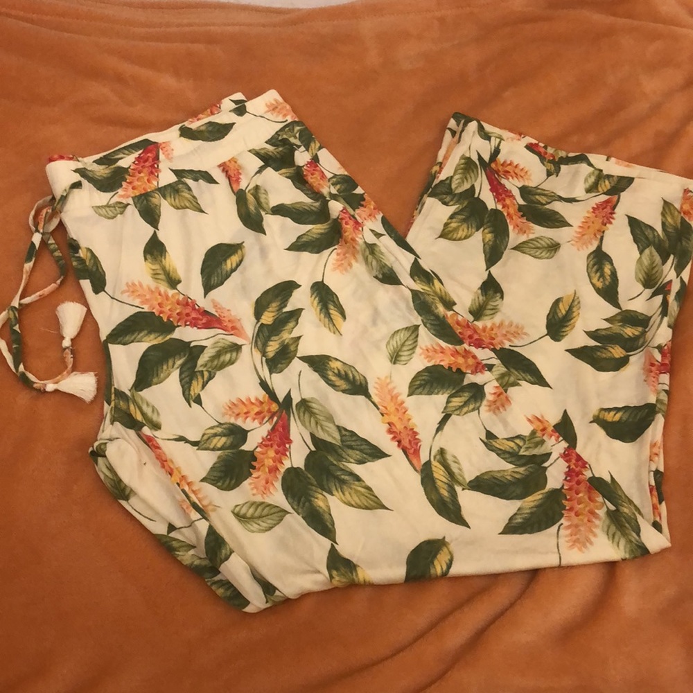 Tropical Sleepwear Pants with Pockets- Never worn